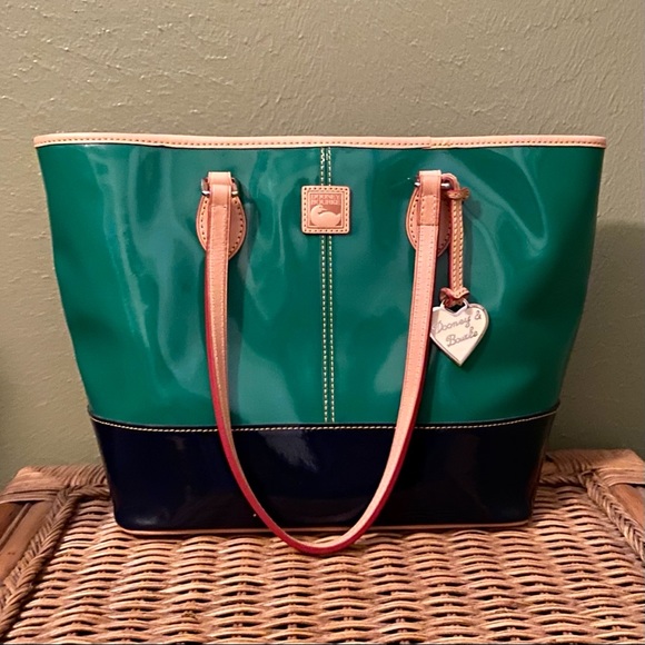 Shoulder Tote - Picture 1 of 7